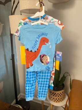 Rachel White & Blue Dinosaur Print Two-Piece Pajama Set unisex size 3T NWT